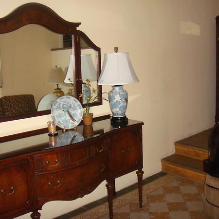 La Perla Hotel Boutique B&B Guadalajara Værelse billede