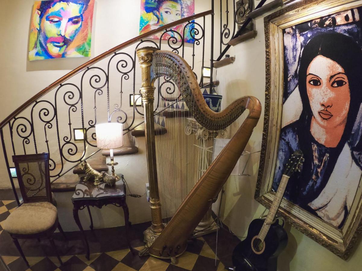 La Perla Hotel Boutique B&B Guadalajara Eksteriør billede