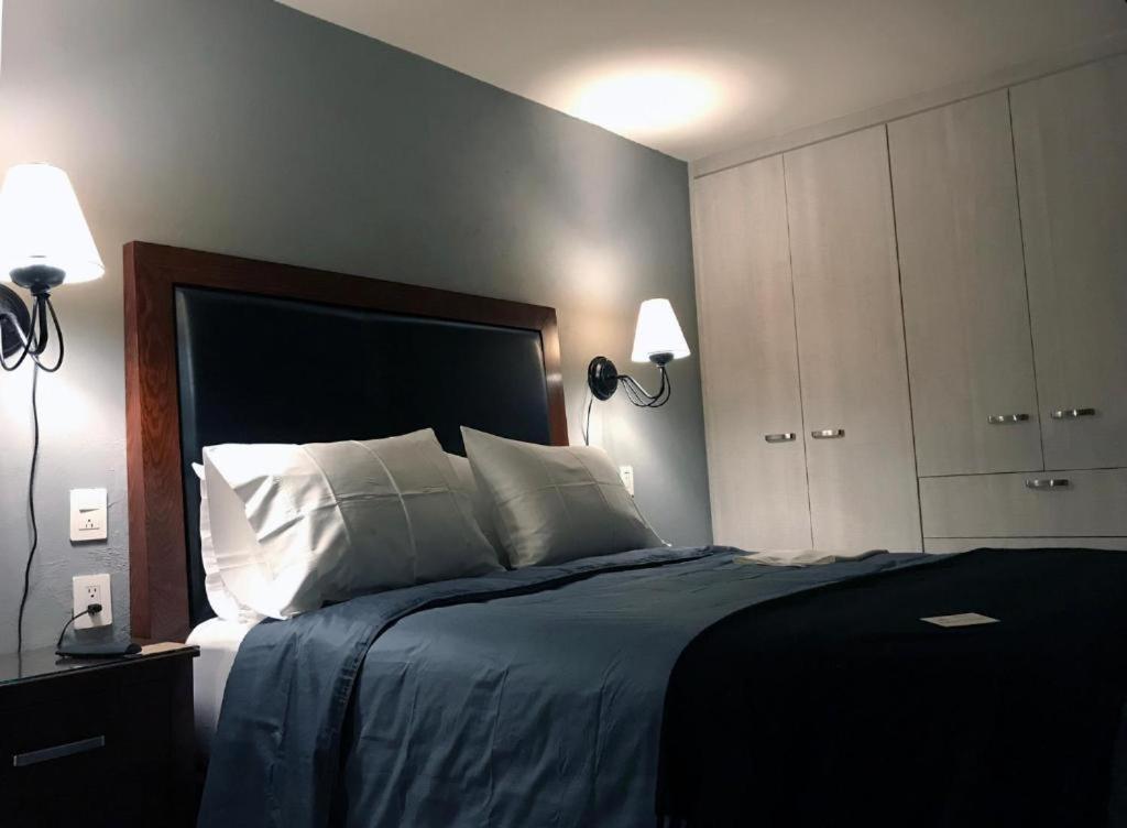 La Perla Hotel Boutique B&B Guadalajara Eksteriør billede
